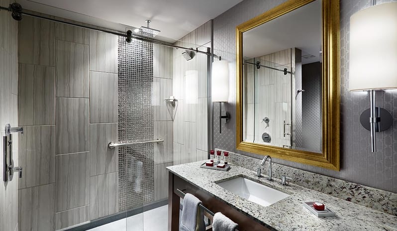 The Guest House at Graceland - Dressing room